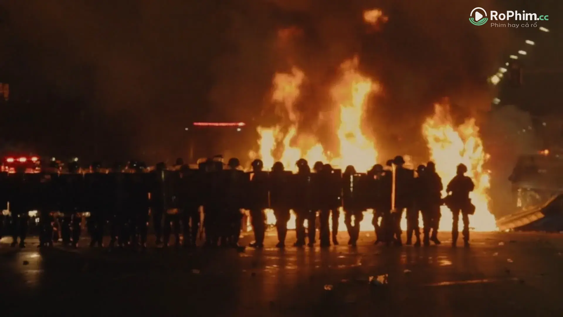 Bên Bờ Đam Mê Tập Full