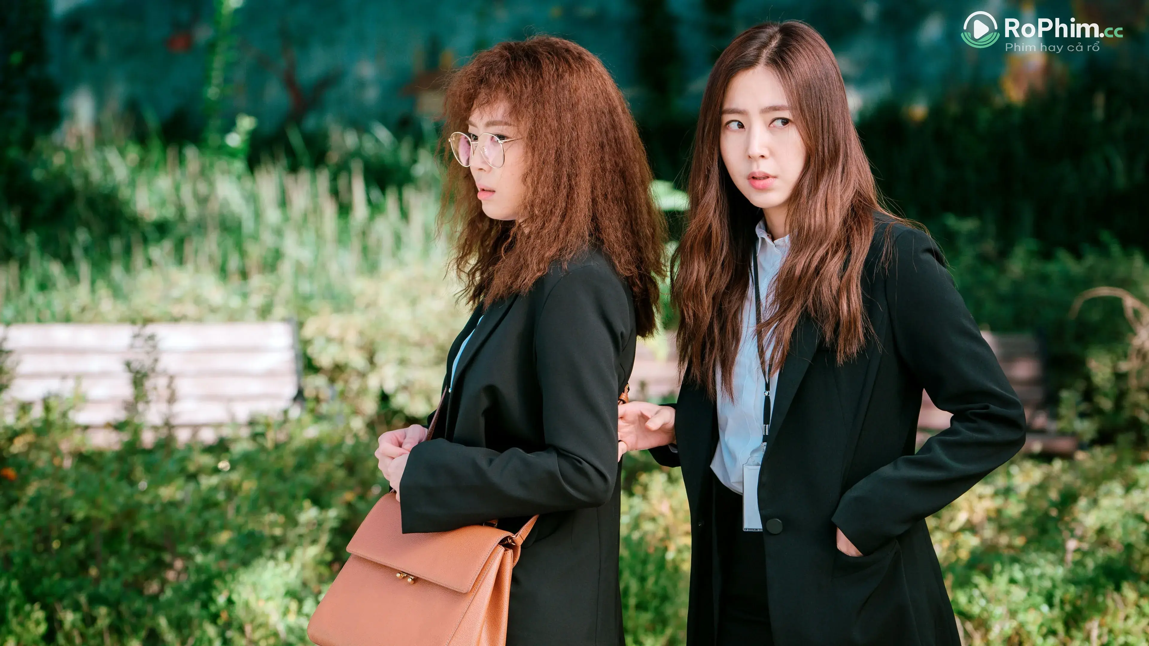 Điệp Viên Đêm Khuya Tập Full