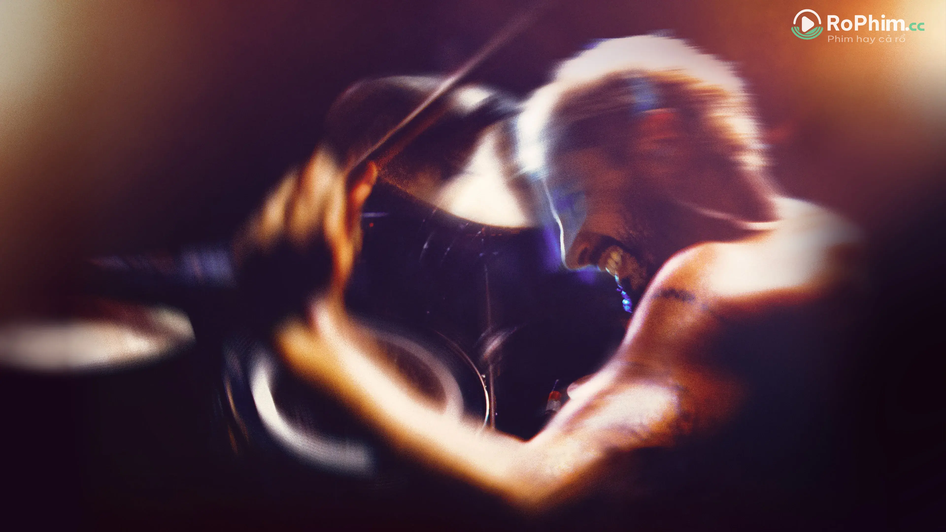 Tiếng Gọi Của Kim Loại 18+ Tập FULL