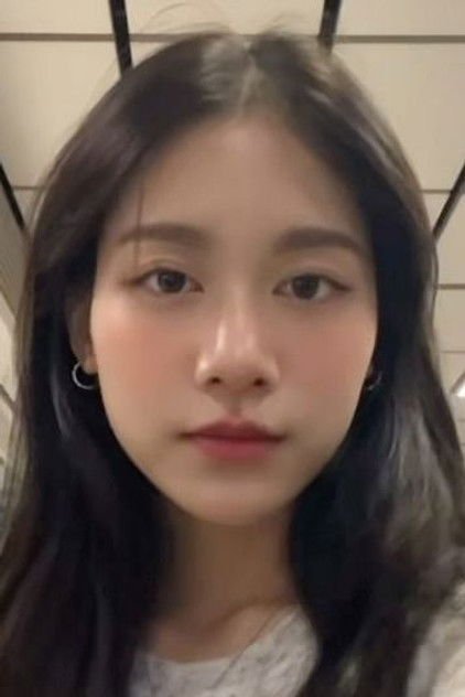 ปารมี เหลืองนฤมิตชัย